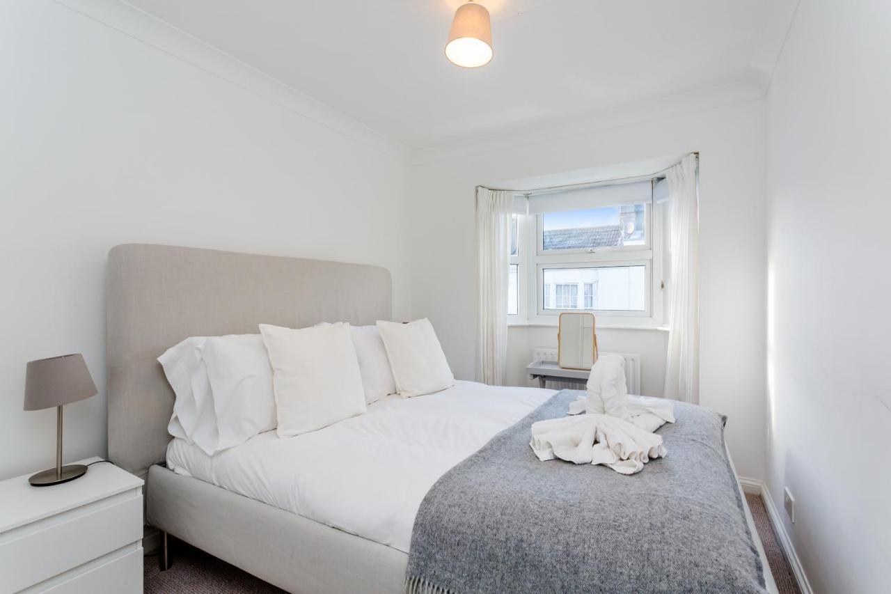 Modern Mews House With Free Parking Space, And Patio By Huluki Sussex Stays Brighton Екстер'єр фото