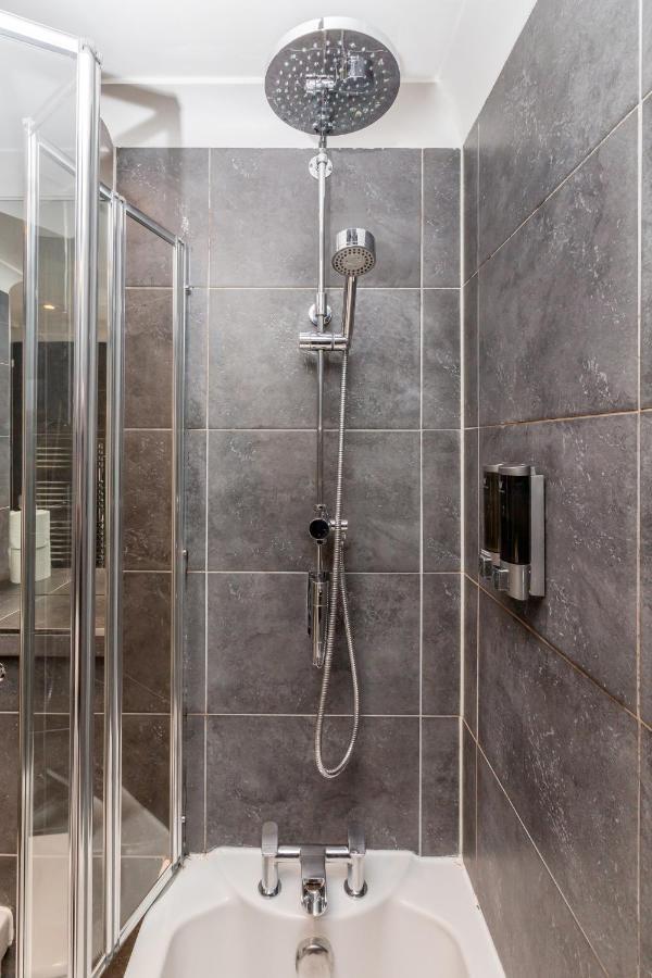 Modern Mews House With Free Parking Space, And Patio By Huluki Sussex Stays Brighton Екстер'єр фото